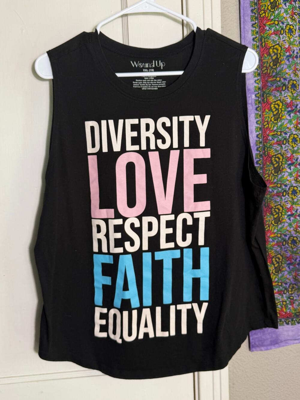 Wound Up Diversity Love Respect Faith Equality Graphic Tank Top Women's XXL